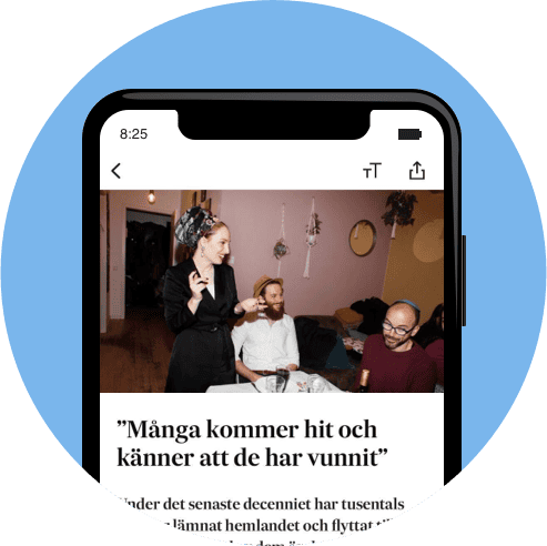 En mobil med SvD-appen öppen